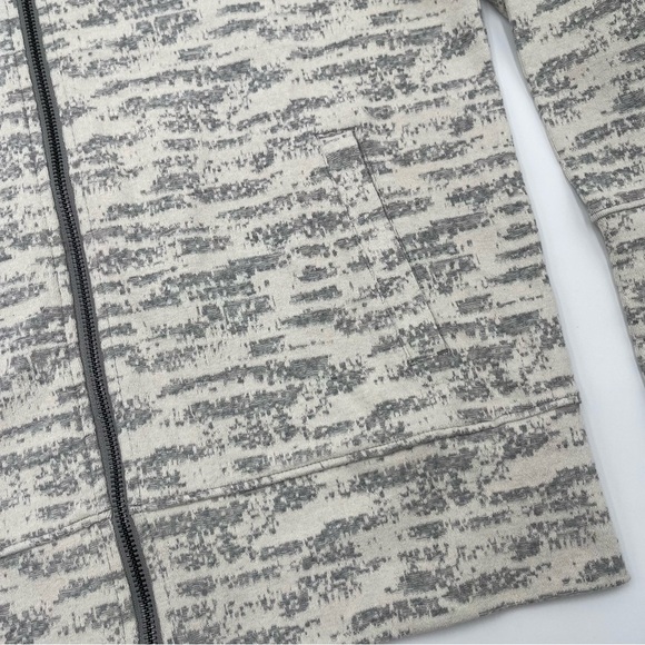 Zyia Active Jacket Medium Women Cream Combo Full Zip Long Sleeve Athletic New - Picture 3 of 11